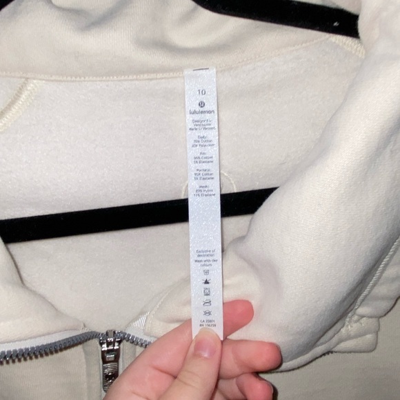 lululemon jacket - size: 10 NWOT - Picture 9 of 9